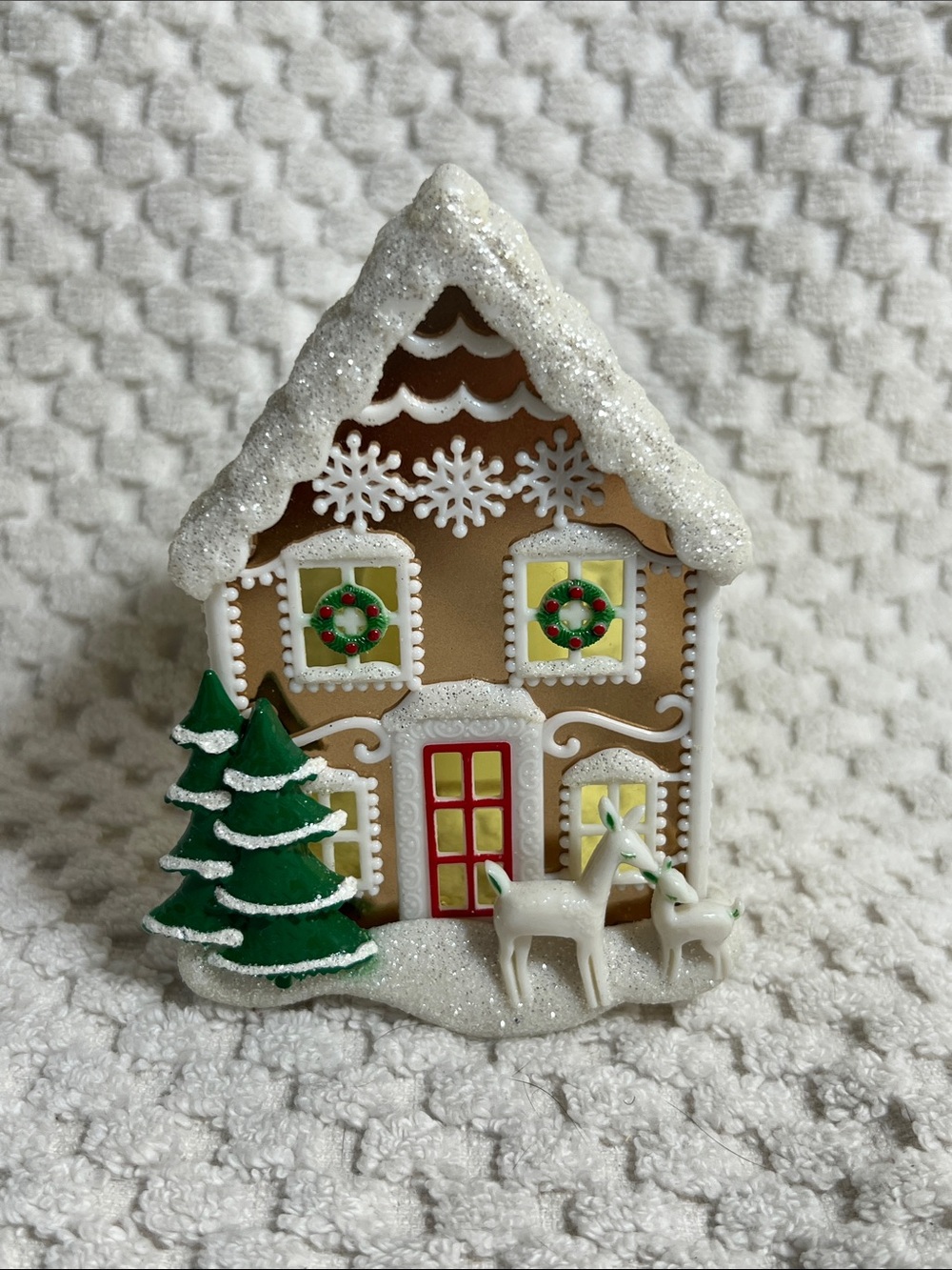 Bath and Body Works Gingerbread House Wallflower Plugin